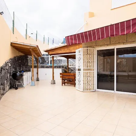 Home2book Metro Tenerife, Private Pool & Bbq Tatil Evi *