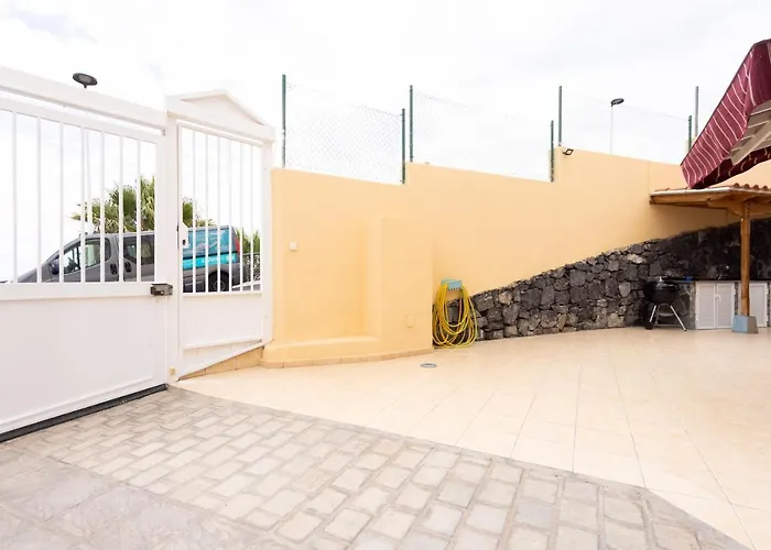 Dom wakacyjny Home2book Metro Tenerife Adeje, Private Pool Costa Adeje (Tenerife)