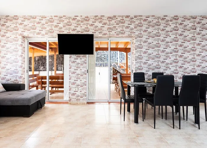Dom wakacyjny Home2book Metro Tenerife Adeje, Private Pool *