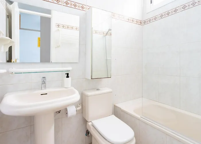 Home2book Metro Tenerife Adeje, Private Pool Dom wakacyjny